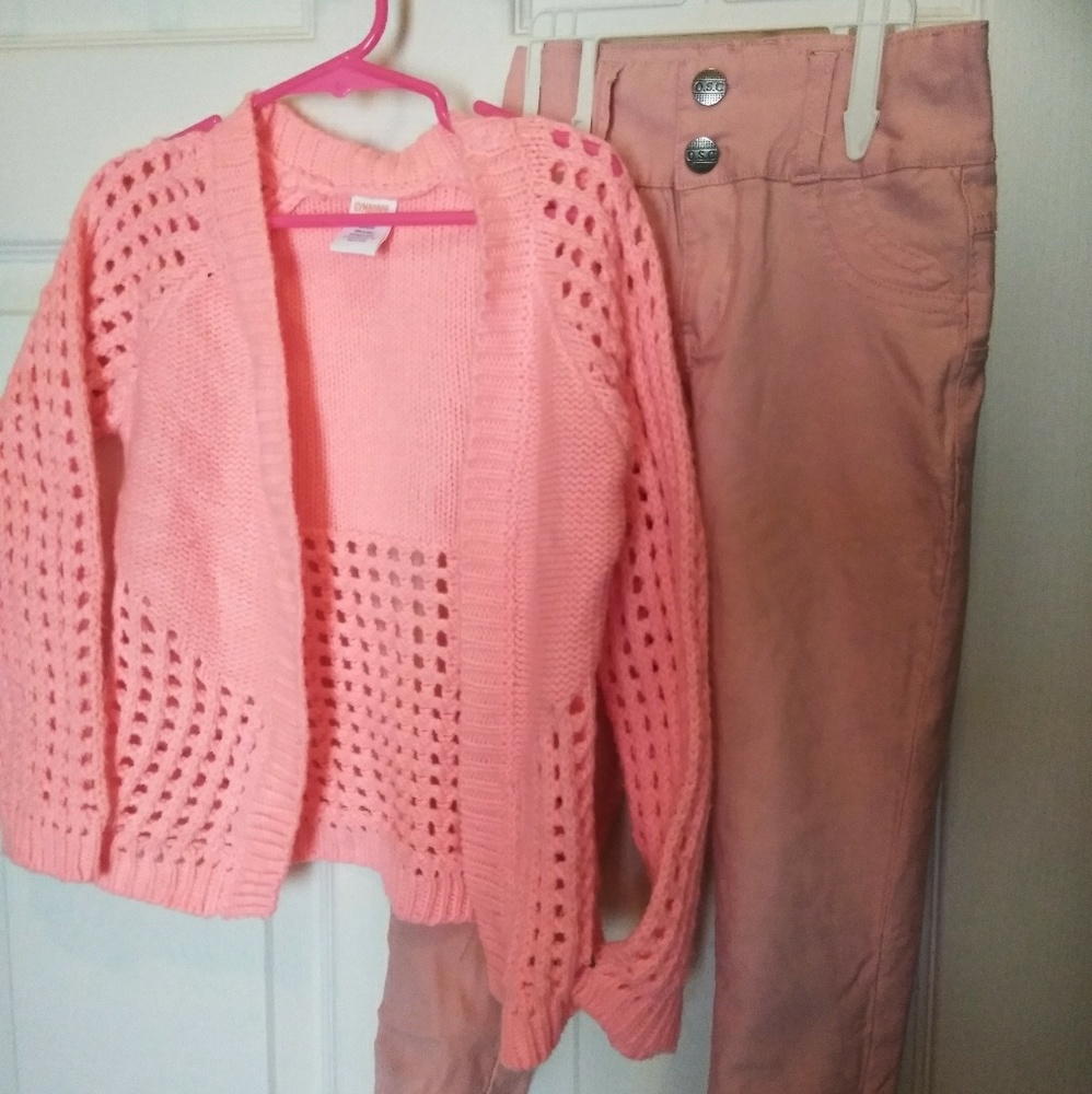 Sweater separate and coral pant separate